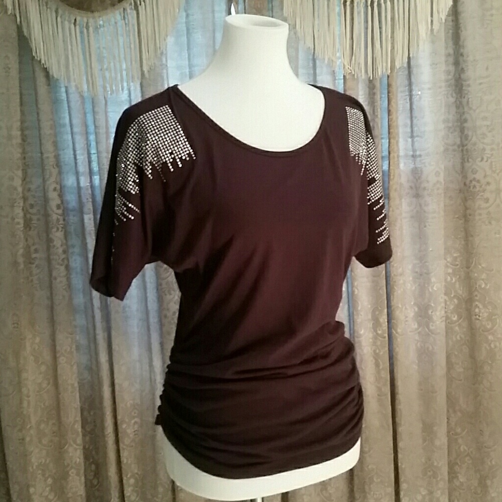 Expresso. BURGANDY Rhinstone Top - Picture 2 of 4